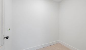 4 Washington St, Bath, ME 04530