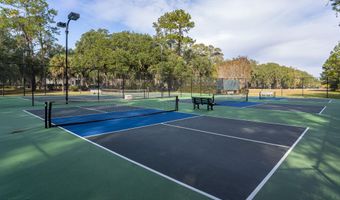 110 Coosaw Club Dr, Beaufort, SC 29907