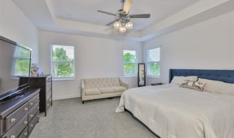 6215 VOYAGERS Pl, Apollo Beach, FL 33572