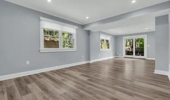 430 Church St, Belford, NJ 07718
