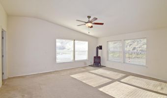 16186 Snake River Rd, Asotin, WA 99402