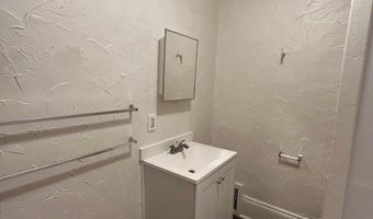1392 Hart St, Akron, OH 44306