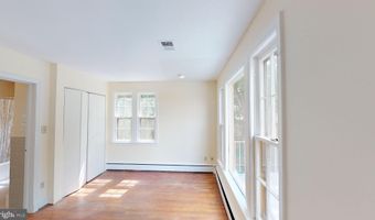 4740 34TH St N, Arlington, VA 22207