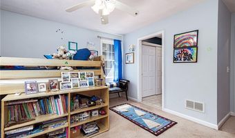 371 Glen Hill Dr, North Kingstown, RI 02874