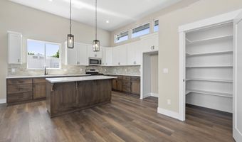 9015 COMMUNITY CLUB Rd, Amity, OR 97101