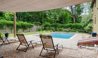 94 Whitehead Rd, Coventry, RI 02816