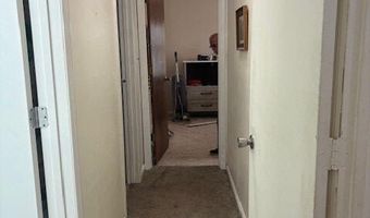 40 N Richmond St, Auxier, KY 41602