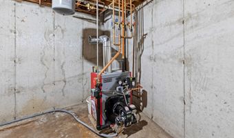 20 Brandywine Cir, Auburn, ME 04210