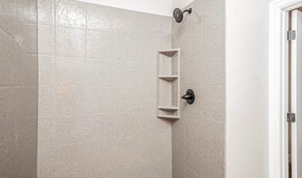 1800-1802 Broadfoot Dr, Abilene, KS 67410