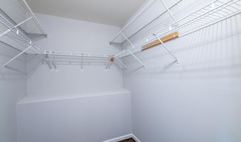 24635 KINGS CANYON Sq, Aldie, VA 20105