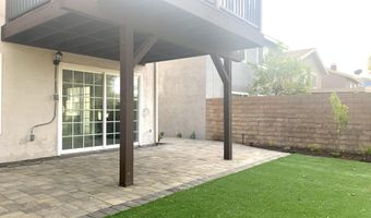 30725 Mainmast Dr, Agoura Hills, CA 91301