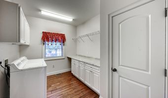 103 Windsor Ave, Bardstown, KY 40004