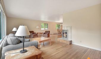 1441 Shore Dr, Anchorage, AK 99515