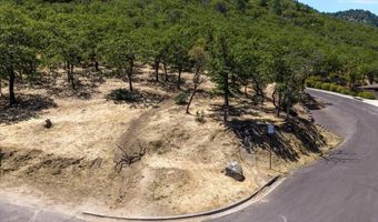 163 Hitt Rd, Ashland, OR 97520