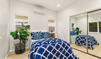 1729 Keeaumoku St B, Honolulu, HI 96822