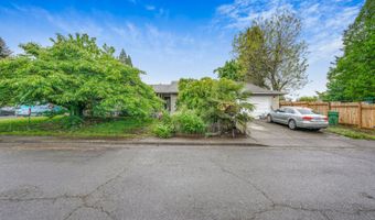 3796 9TH St, Hubbard, OR 97032