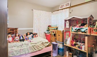 1623 S 7th St, Aberdeen, SD 57401