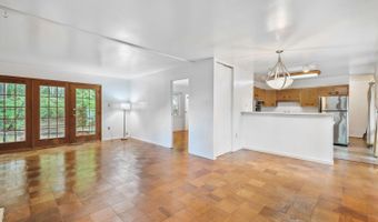 7415 ANNANWOOD Ct, Annandale, VA 22003