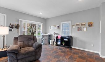 418 Ormsby St, Adrian, MI 49221