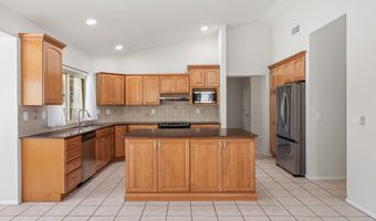 2419 W SHAWNEE Dr, Chandler, AZ 85224