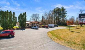 6415 YORK Rd, Abbottstown, PA 17301
