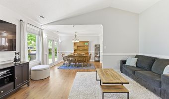 7255 Woodmill Ct, Avon, IN 46123