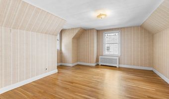 39 Chester St, Arlington, MA 02476