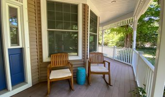 2 Mountain Ave, Bar Harbor, ME 04609