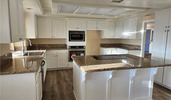 19345 Oneida Rd, Apple Valley, CA 92307