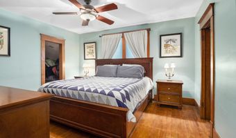 815 Midway Dr, Auburn, IN 46706