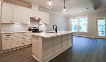 185 Meredith Dr, Bainbridge, GA 39819