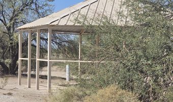 301 Xx W Robbins Butte Rd, Arlington, AZ 85322
