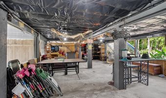 309 Beverly St, Bay St. Louis, MS 39520