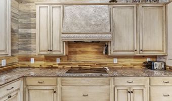 4978 S 11th Rd, Aldrich, MO 65601