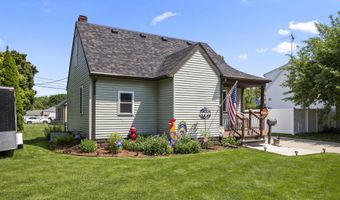 902 E FREMONT St, Appleton, WI 54915