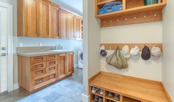 3511 NW Braid Dr, Bend, OR 97703