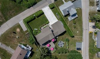 9 Dudley Dr, Narragansett, RI 02882