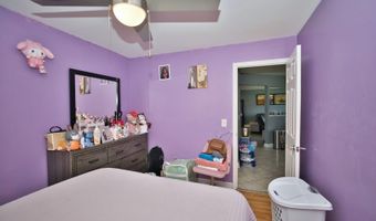 1111 E Algonquin Rd 1, Arlington Heights, IL 60005