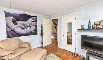 16 Clark Island Rd, Amherst, NH 03031