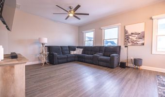 240 Fernwood Dr, Bayville, NJ 08721