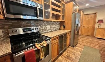 2201 7th St NW A, Austin, MN 55912