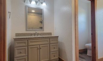 29222 N 1st St, Athol, ID 83801