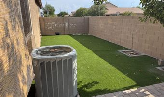 4022 E CHERRY HILLS Dr, Chandler, AZ 85249
