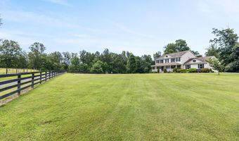 48 MADDOX Ln, Amissville, VA 20106