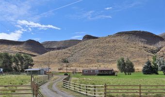 414 Southfork Rd, Cody, WY 82414