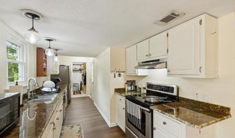 6043 Dairy Rd, Baker, FL 32531