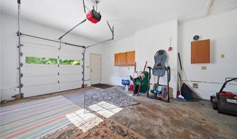 734 Knollwood Dr, Ashtabula, OH 44004