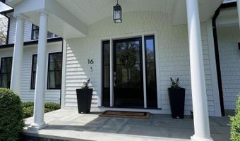16 Lia Fail Way, Cos Cob, CT 06807