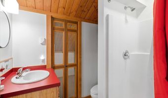 20246 E Cape Horn Rd, Bayview, ID 83803
