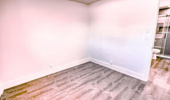 140 UWAPO Rd 2-202, Kihei, HI 96753